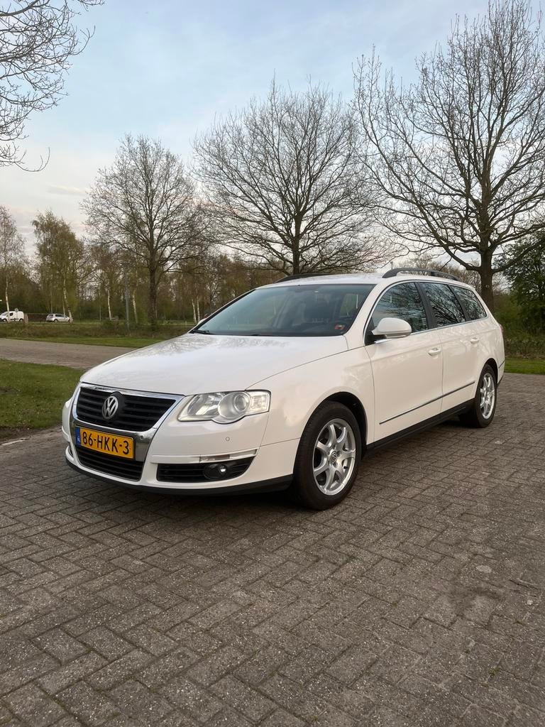 Volkswagen Passat 1.8 Tfsi 118KW Variant AUT 2009 Wit, Auto's, Volkswagen, Particulier, Passat, ABS, Adaptieve lichten, Adaptive Cruise Control