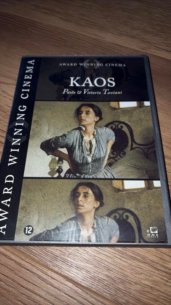 Kaos van Paolo en Vittorio Taviani met Omero Antonutti., Cd's en Dvd's, Dvd's | Filmhuis, Zo goed als nieuw, Overige gebieden