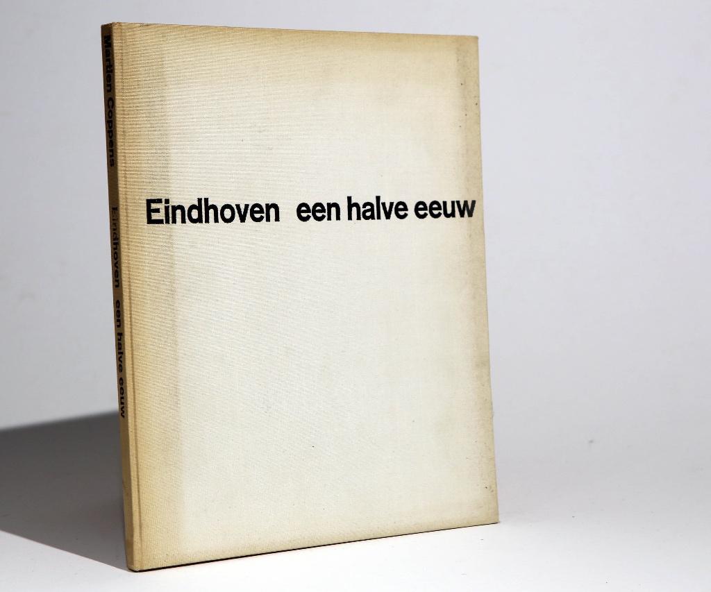 Fotograaf Martien Coppens: Fotoboek Eindhoven een halve eeuw, Verzenden, Gelezen