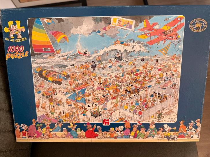 Jan van Haasteren puzzel “OP HET STRAND” 1000 stukjes, Hobby en Vrije tijd, Denksport en Puzzels, Zo goed als nieuw, 500 t/m 1500 stukjes