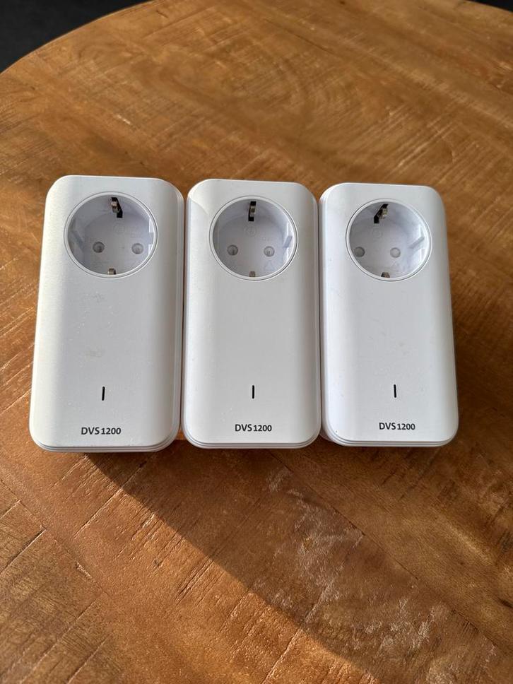 DVS 1200 Powerline Adapters (set van 3), Computers en Software, Powerlines, Gebruikt, Ophalen of Verzenden