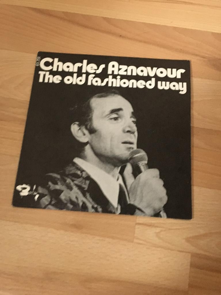 Single Charles Aznavour, Cd's en Dvd's, Ophalen of Verzenden, Gebruikt, Pop
