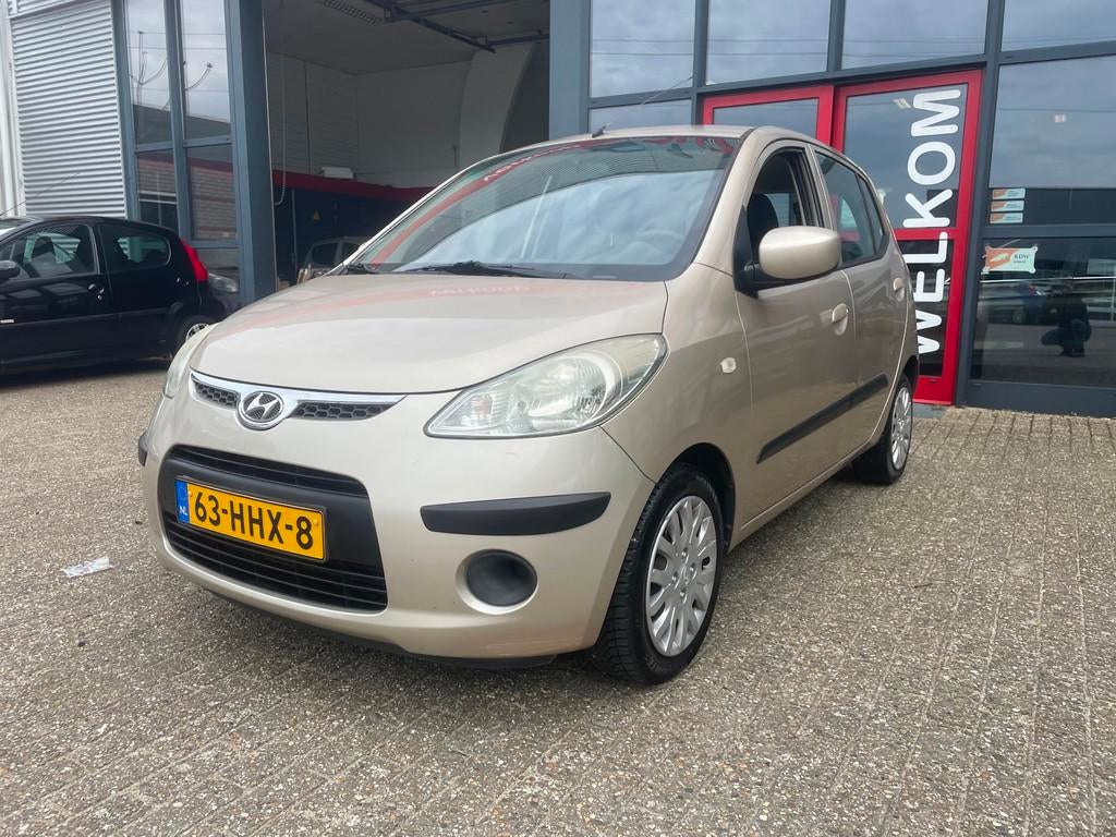 Hyundai I10 1.25i Dynamic Cool Airco, Auto's, Hyundai, Voorwielaandrijving, 450 kg, Gebruikt, 31 €/maand