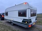Chateau Calista 466, Caravans en Kamperen, Caravans, Overige typen, 4 tot 5 meter, Tot en met 4, Standaardzit