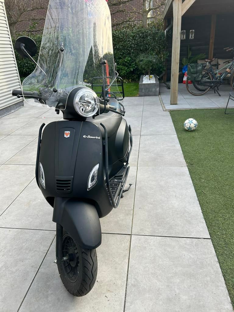 La Souris E-Sourini Bosch - spec edition elektrische scooter, Elektrisch, Zo goed als nieuw, Ophalen, Overige merken