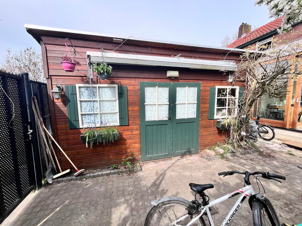 Houten tuinhuis met zonnescherm, Ophalen, Gebruikt, Tuinhuis, 250 tot 500 cm
