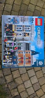 LEGO Creator Expert 10255 Assembly Square Gebouwenset, Kinderen en Baby's, Speelgoed | Duplo en Lego, Ophalen of Verzenden