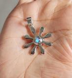 Zilveren hanger met natuurlijke Labradoriet steen zilver 925, O.T., Nieuw, Ophalen of Verzenden, Orientaltemptation@hotmail.com