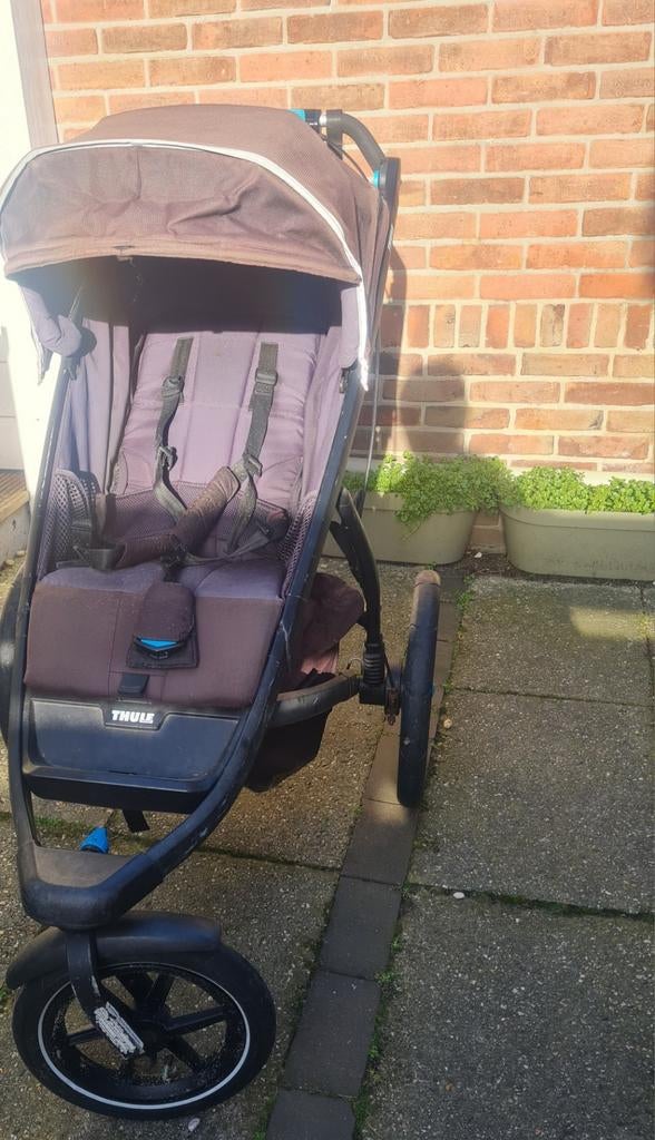 Thule Urban Glide 2 Jogger Kinderwagen - zwart, Gebruikt, Verstelbare duwstang, Ophalen of Verzenden, Kinderwagen