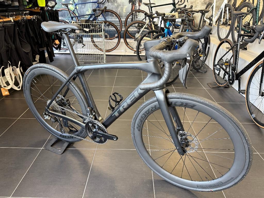 Trek domane SL6 Gen 4, 28 inch, Carbon, Zo goed als nieuw, Meer dan 20 versnellingen