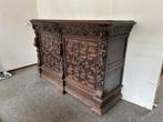 Antieke kast gedetailleerd houtsnijwerk, Antiek en Kunst, Antiek | Meubels | Kasten, Ophalen