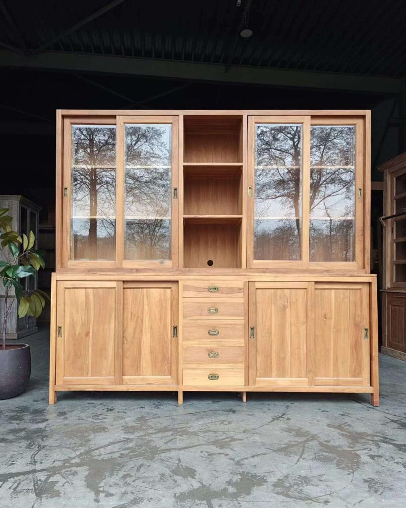 Grote / Brede teakhouten winkelkast | Schoolkast #2340, Huis en Inrichting, Kasten | Buffetkasten, Niet ingevuld, Gebruikt, Met deur(en)