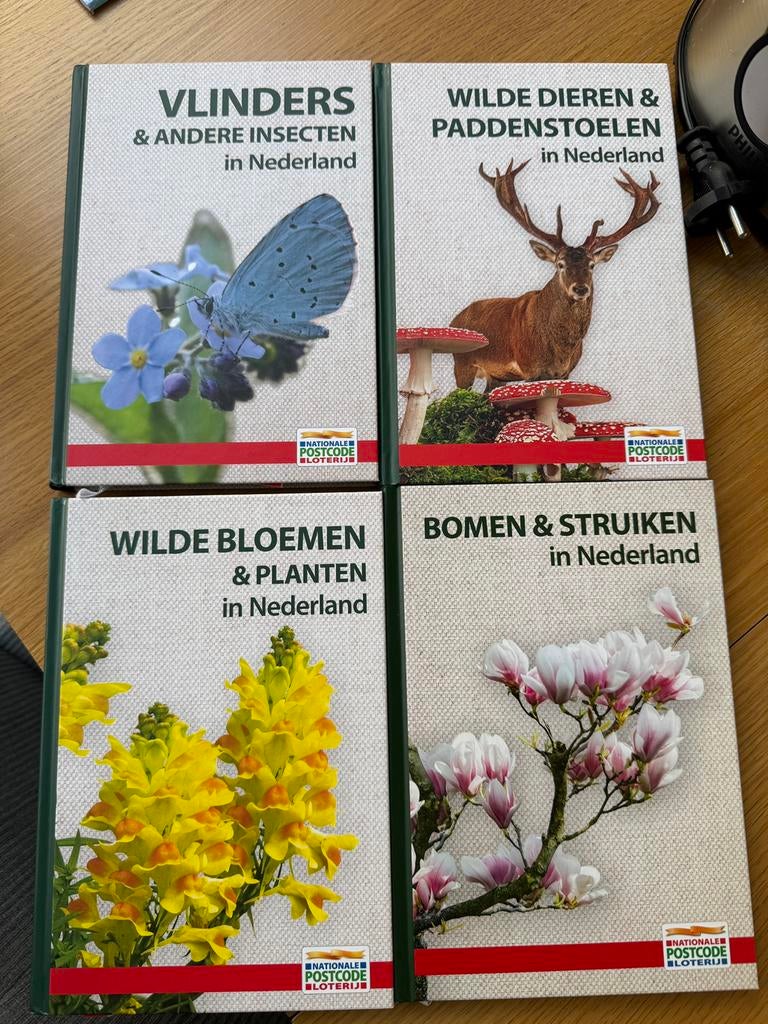 4 boeken over natuur van de postcodeloterij, Boeken, Natuur, Nieuw, Bloemen, Planten en Bomen, Ophalen