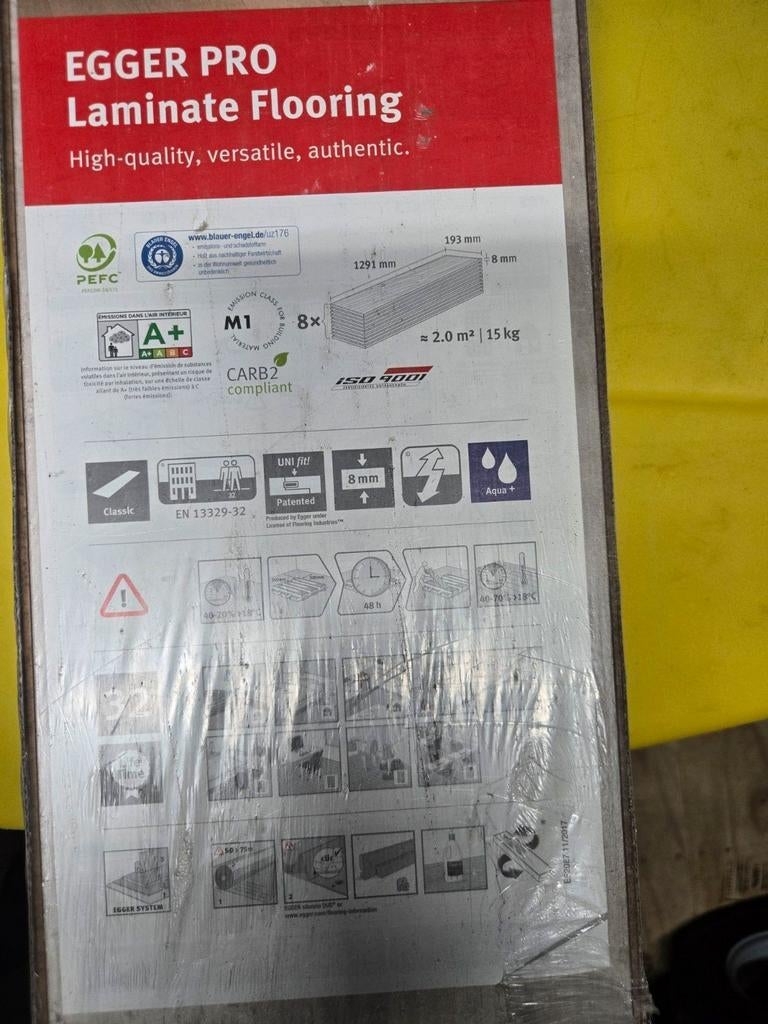 Laminaat  partij nieuw in pak, Ophalen, 50 tot 150 cm, Nieuw, 10 m² of meer