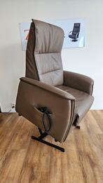 De toekomst sta op fauteuil/ stoel bij Zitgemak in joure
