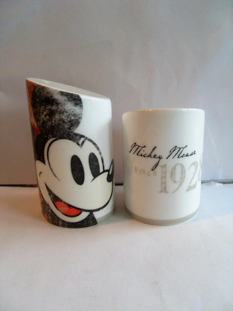 Mickey Mouse Peper en Zout Stelletje Disney, Ophalen of Verzenden, Mickey Mouse, Zo goed als nieuw, Servies