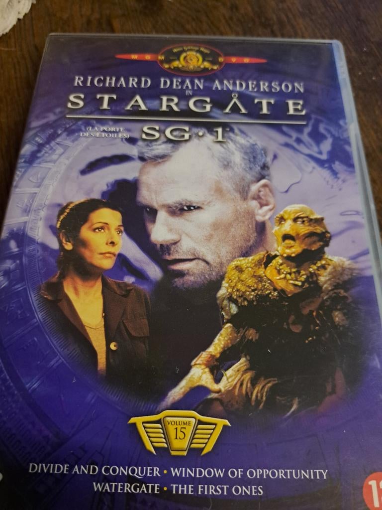 Stargate SG-1 DVD, Ophalen of Verzenden