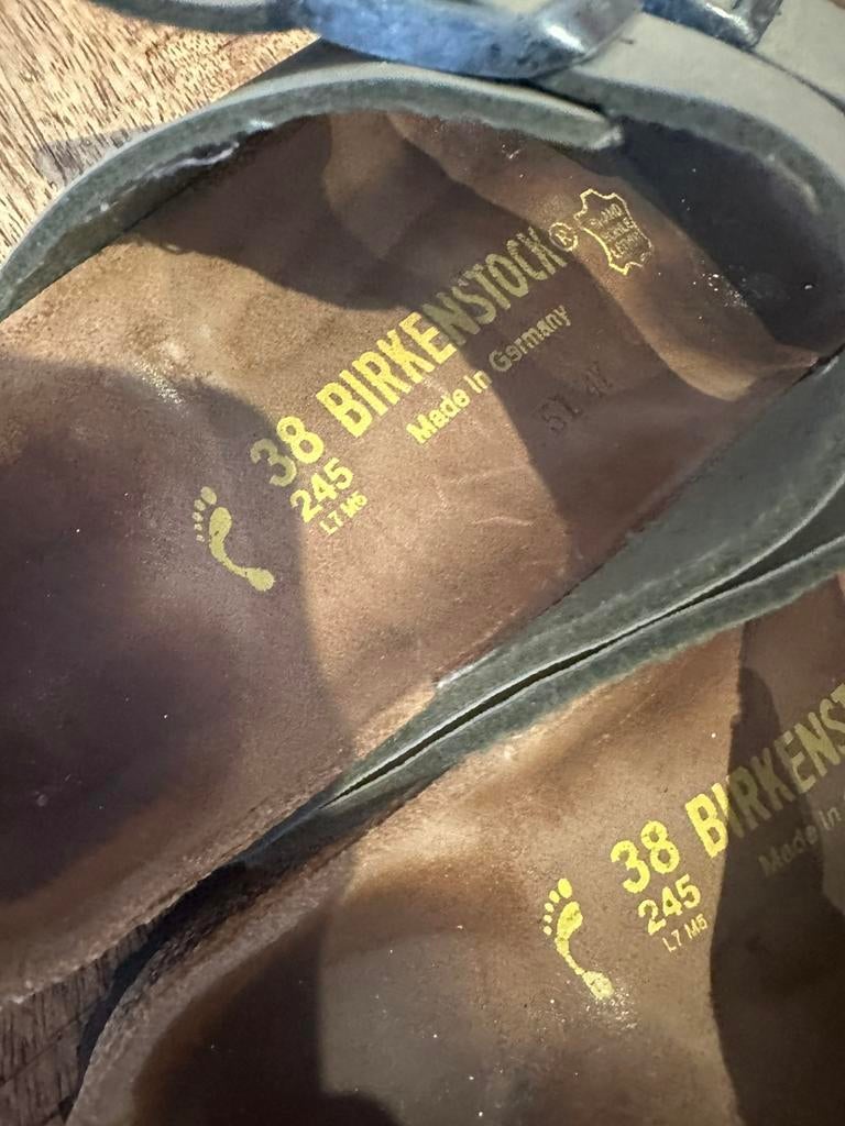 Birkenstock Arizona sandalen maat 38 in olijfgroen, Ophalen of Verzenden, Zo goed als nieuw, Sandalen of Muiltjes