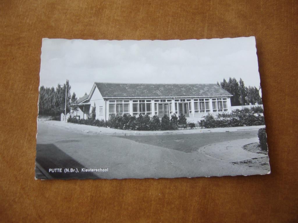 PUTTE  N. BR.  =  KLEUTERSCHOOL, Ophalen of Verzenden, 1940 tot 1960, Ongelopen, Noord-Brabant