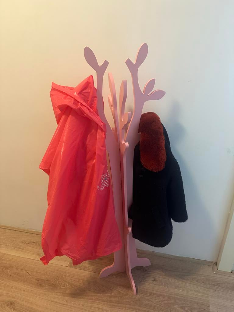Montessori Kleding Boom - Hanger Roze Kinderkapstok, Ophalen, 100 tot 150 cm, Zo goed als nieuw, Kinderkapstok