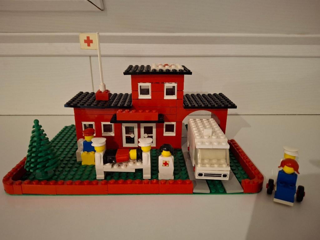 Lego 363 ( 363-1 ) Hospital with Figures 1975, Ophalen of Verzenden, Gebruikt