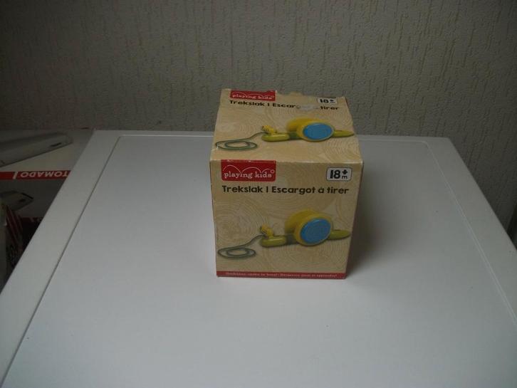 Trek slak in doos (nieuw), Kinderen en Baby's, Speelgoed | Houten speelgoed, Nieuw, Ophalen of Verzenden