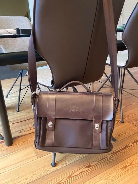 dames hand-schoudertas, Sieraden, Tassen en Uiterlijk, Tassen | Damestassen, Ophalen of Verzenden, Gebruikt, Bruin, Handtas