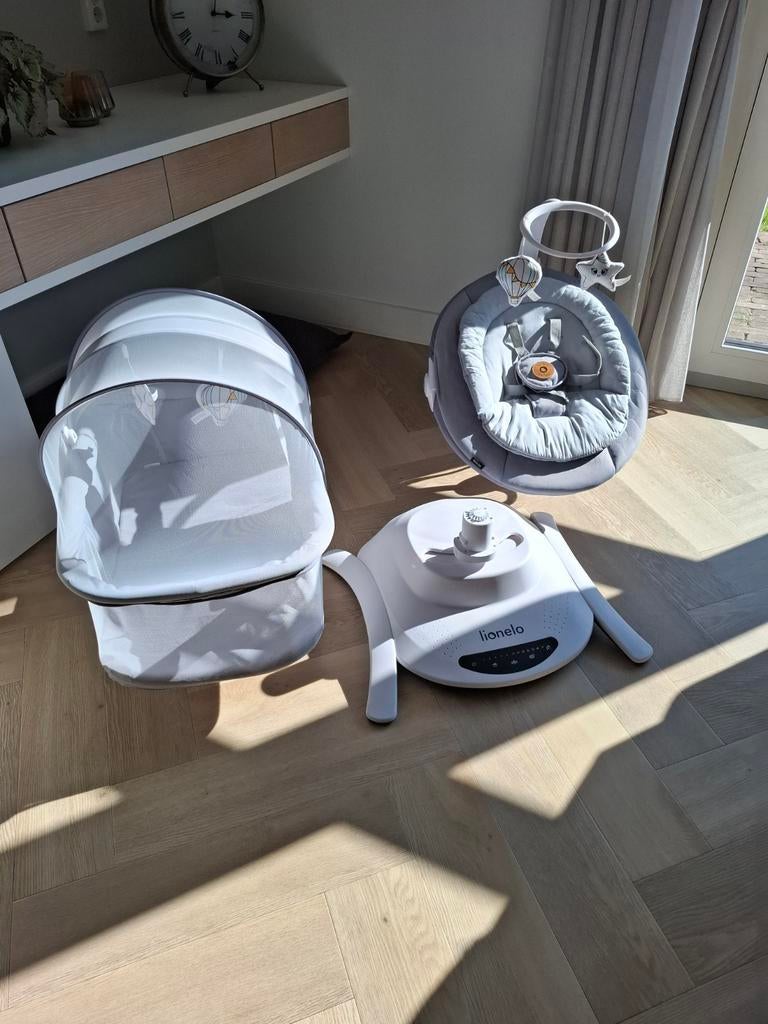 Lionelo Babyswing en Wieg 2-in-1 tot 9kg, Ophalen