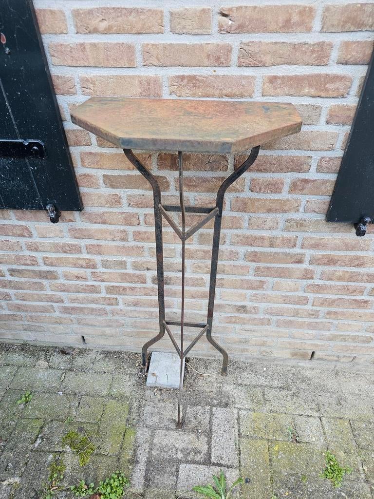 Antieke smeedijzeren tafel/plantenstandaard, Ophalen, Gebruikt, Minder dan 50 cm, Minder dan 25 cm