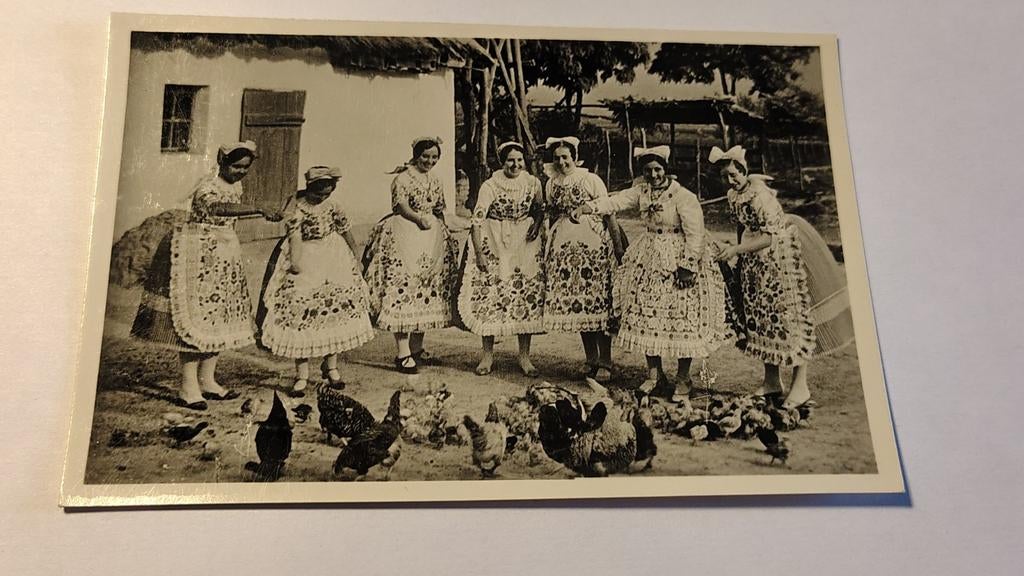 Hongarije Kalocsa-meisjes, Ophalen of Verzenden