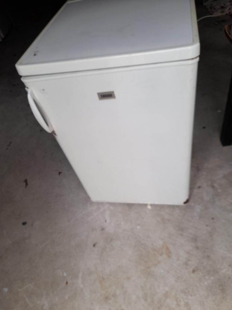 Zanussi koelkast tafelmodel, 85 tot 120 cm, 100 tot 150 liter, Ophalen of Verzenden, Zonder vriesvak