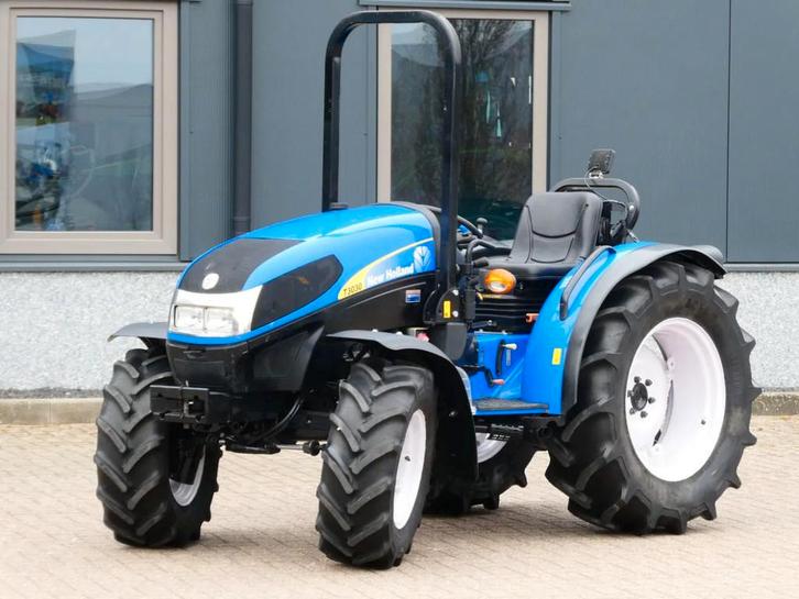 New Holland T3030 4wd / 03315 Draaiuren / Lage Urenstand, Zakelijke goederen, Agrarisch | Tractoren, New Holland, Gebruikt