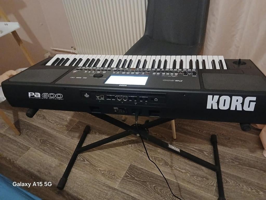 Korg Pa600 Professional Arranger, Ophalen of Verzenden