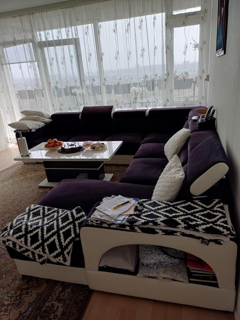 Ruime paarse hoekbank met opbergruimte, Huis en Inrichting, Banken | Bankstellen, Gebruikt, Hoekbank, 300 cm of meer, Ophalen of Verzenden