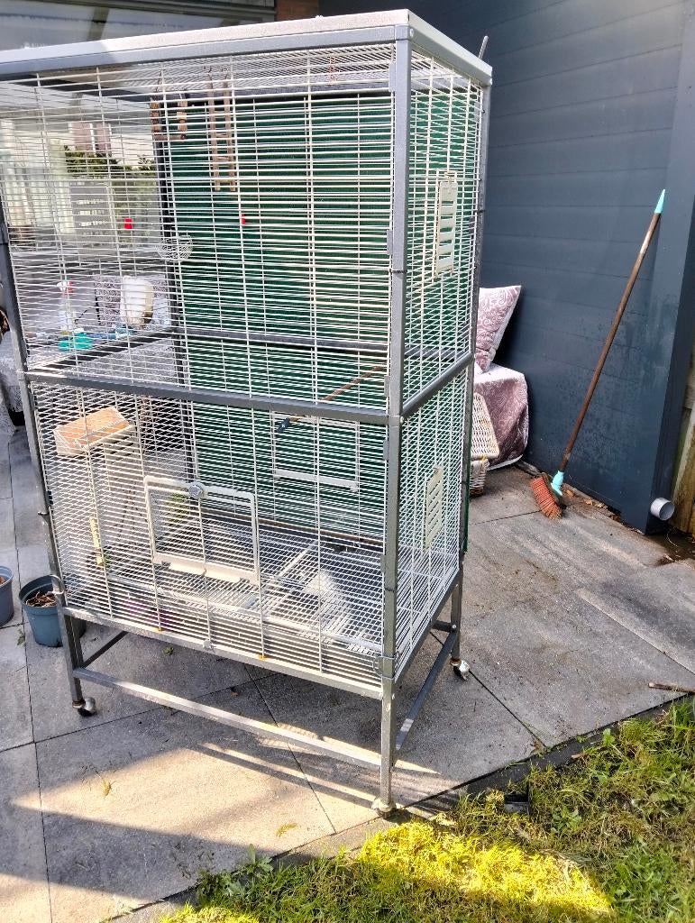 Vogel kooi, Dieren en Toebehoren, Ophalen, Zo goed als nieuw, Metaal, Volière