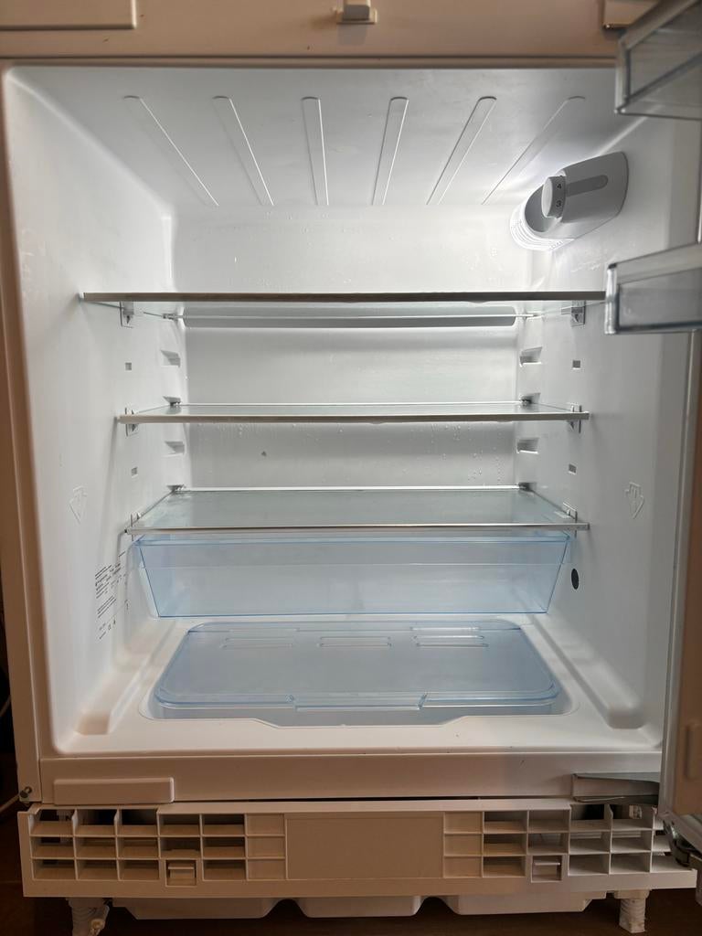 Bosch KUR15AFF0 inbouwkoelkast, Witgoed en Apparatuur, Vriezers en Diepvrieskisten, Ophalen, Gebruikt, Minder dan 85 cm, Minder dan 60 cm