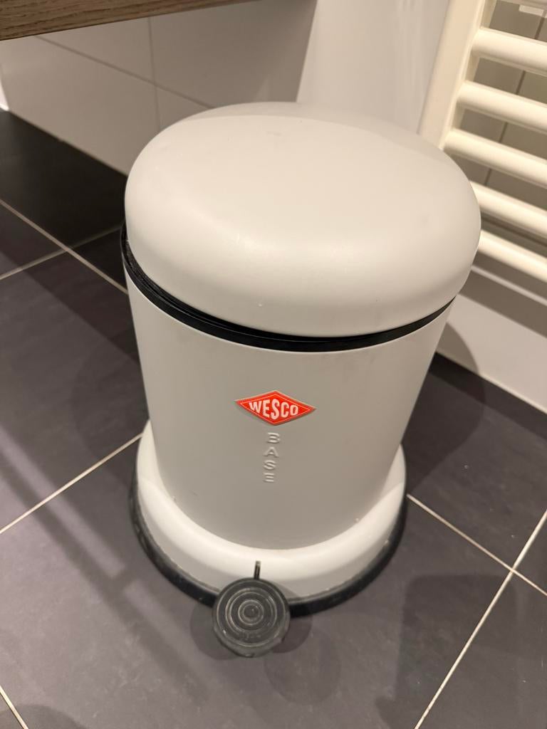 Wesco Base Pedaalemmer - Wit, Gebruikt, Met pedaal, Ophalen of Verzenden, Minder dan 10 liter