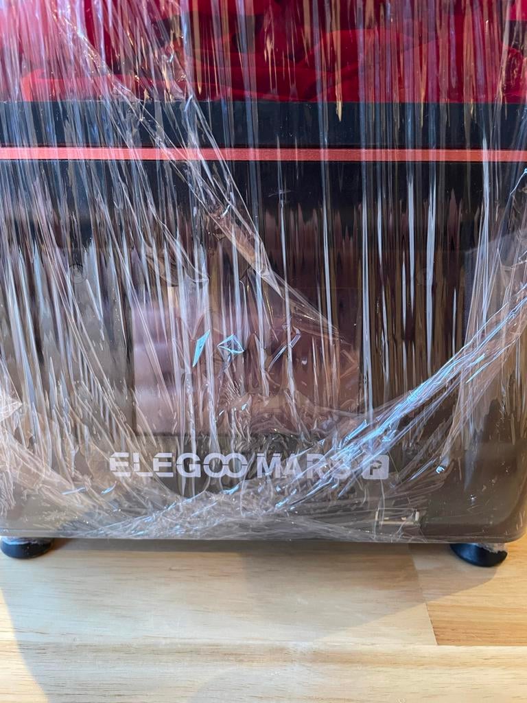 Elegoo Mars Pro 3D-printer met 2 extra resin vats, Computers en Software, 3D Printers, Ophalen of Verzenden, Zo goed als nieuw