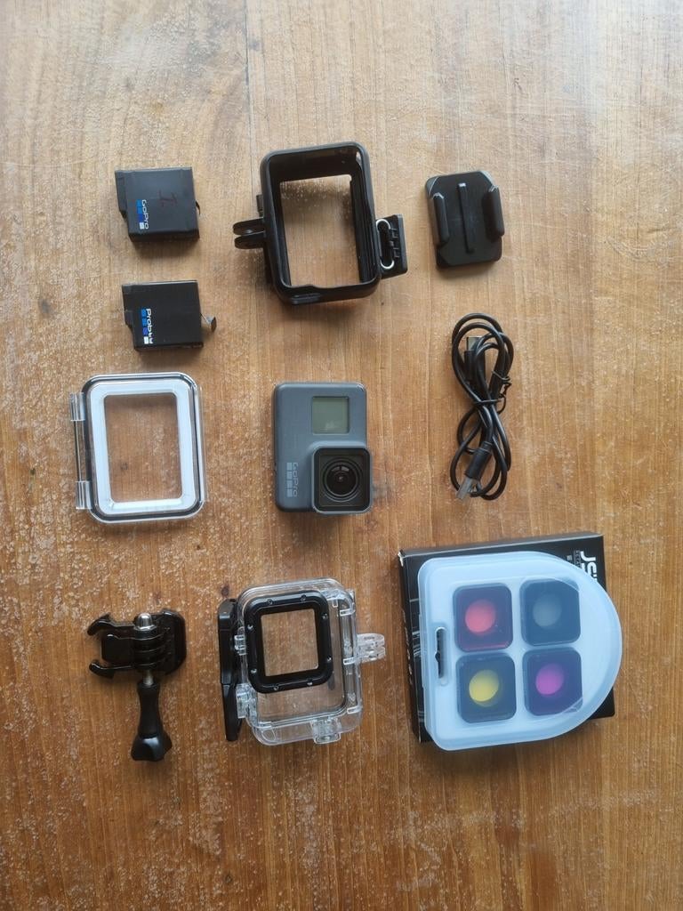 GoPro Hero 5 met onderwaterbehuizing en accessoires, Audio, Tv en Foto, Actiecamera's, Ophalen of Verzenden