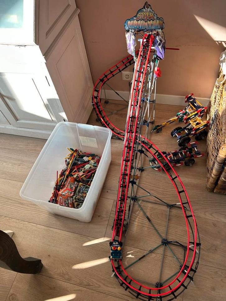 K'nex Storm Mountain Achtbaan met extra autootjes, Kinderen en Baby's, Speelgoed | Overig, Gebruikt, Jongen of Meisje, Ophalen of Verzenden