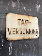 OUD EMAILLE BORD “ TAPVERGUNNING “, Ophalen of Verzenden
