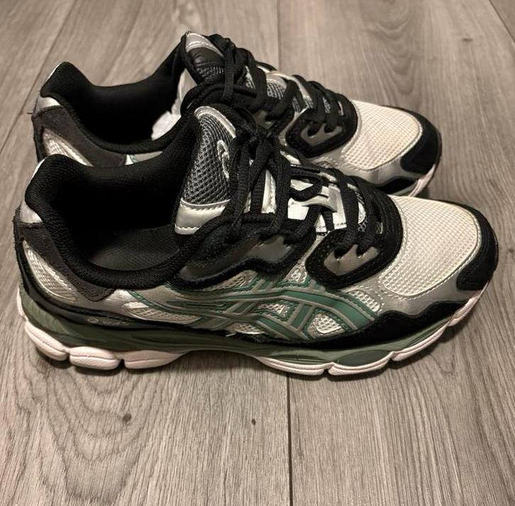 Asics Gel-NYC Ivory Clay Grey, Overige kleuren, Nieuw, Ophalen of Verzenden, Sneakers of Gympen