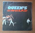 Queen - EP  - 4 nummers - Death on two legs - TOP, Cd's en Dvd's, Vinyl Singles, Gebruikt, Verzenden, 7 inch, Pop