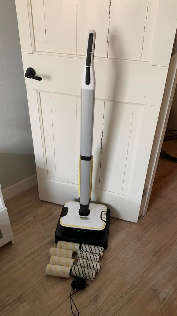 Kärcher FC7 draadloze vloerreiniger - Zo goed als nieuw, Ophalen, Overige typen, Zo goed als nieuw, Minder dan 1200 watt