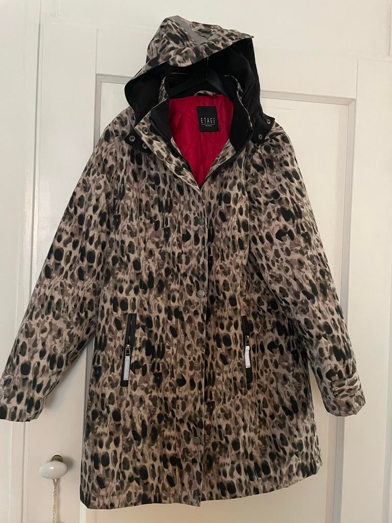 Etage Regenjas Panterprint Maat 38, Kleding | Dames, Jassen | Zomer, Ophalen of Verzenden, Zo goed als nieuw, Maat 38/40 (M), Overige kleuren