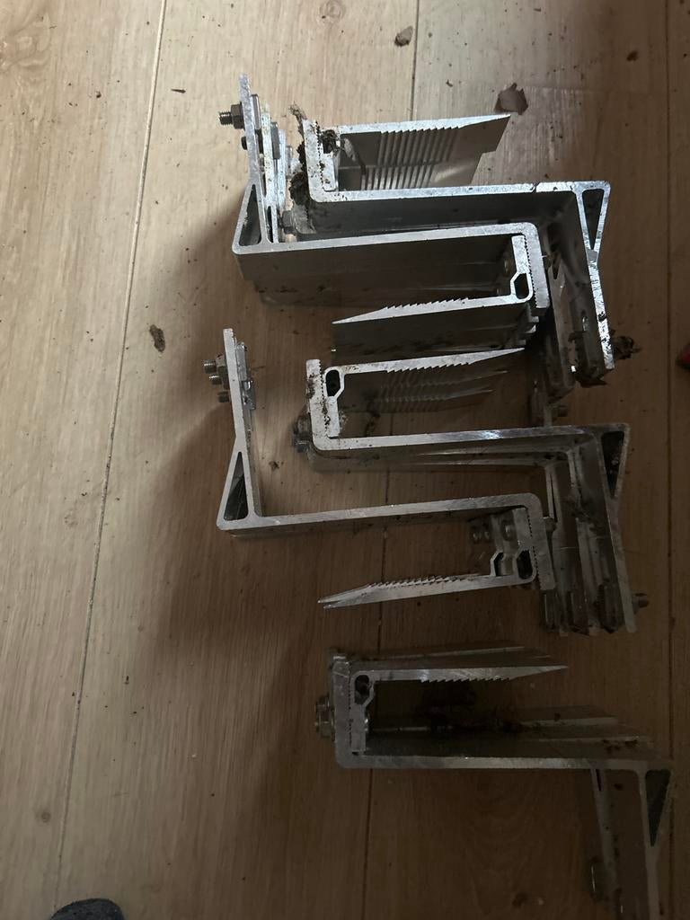 Van der Valk montage haken schuin dak zonnepanelen, Ophalen of Verzenden, Gebruikt