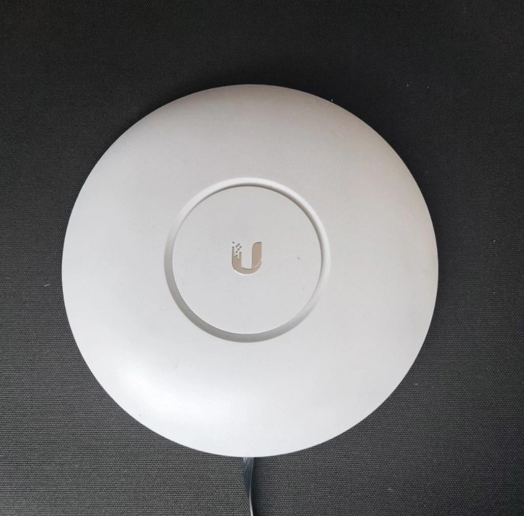 Ubiquiti UniFi AP AC Pro - Gebruikt, Goede Staat, Computers en Software, Accesspoints, Ophalen of Verzenden