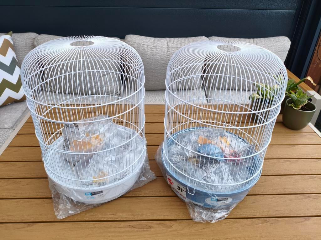 2x Ferplast Regina vogelkooi nieuw!, Dieren en Toebehoren, Vogels | Hokken en Kooien, Ophalen, Nieuw, Metaal, Vogelkooi