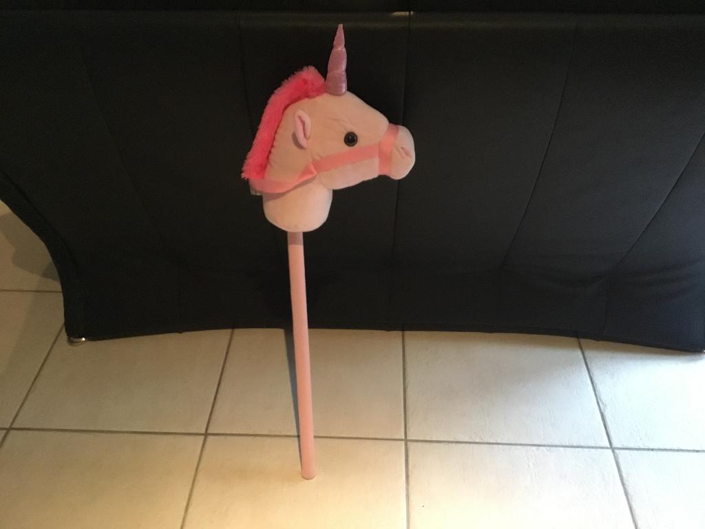 Stokpaardje eenhoorn, Ophalen, Zo goed als nieuw