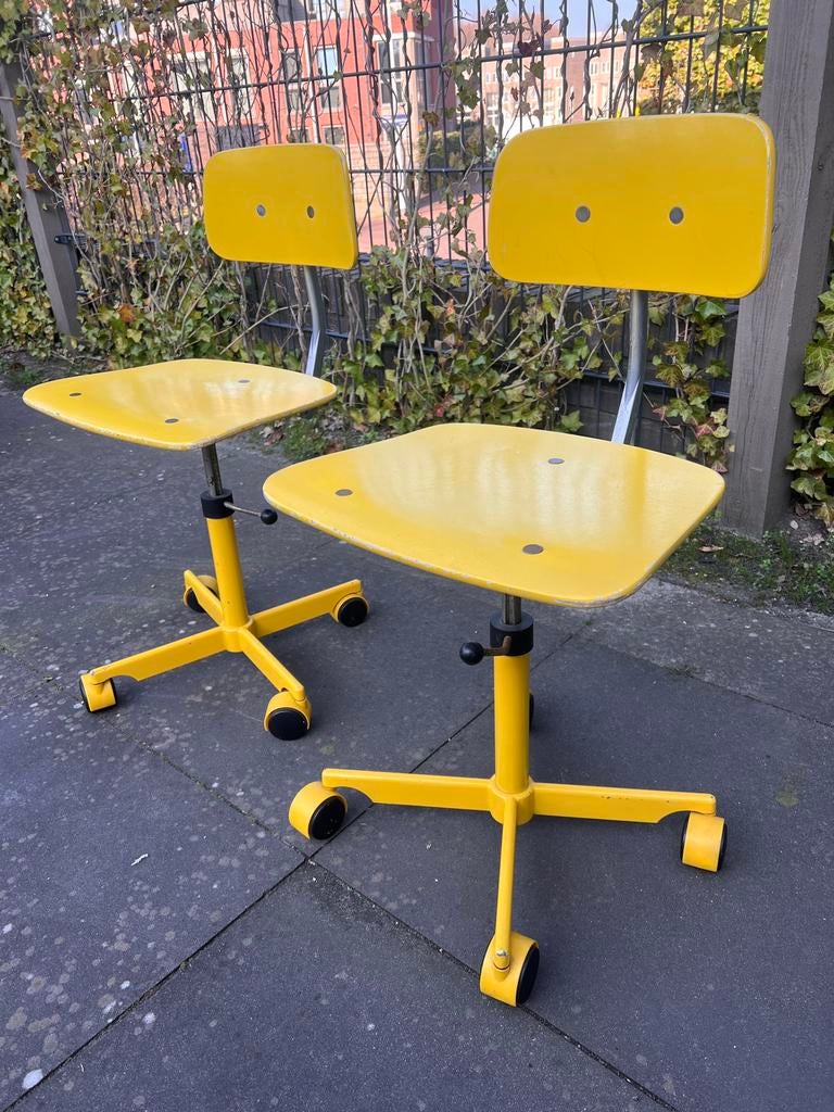 Kevi vintage chairs, very nice vintage outlook, Huis en Inrichting, Bureaustoelen, Ophalen, Gebruikt, Geel, Bureaustoel